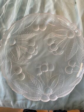 MIKASA BOUNTIFUL FROSTED CHERRY SERVING PLATTER